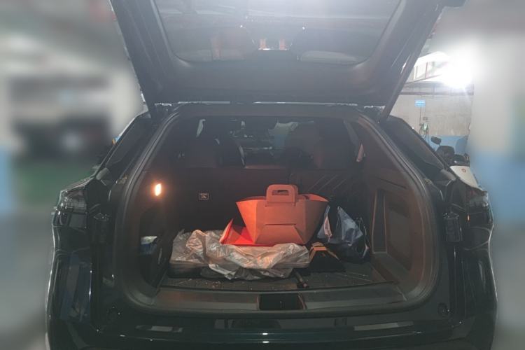 Used Dongfeng Aeolus L7 New Energy 2024 205 Plus Trunk