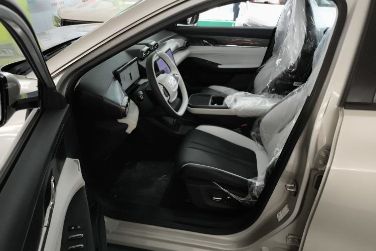 Used Dongfeng Aeolus L7 New Energy 2024 205 Plus Driver Seat