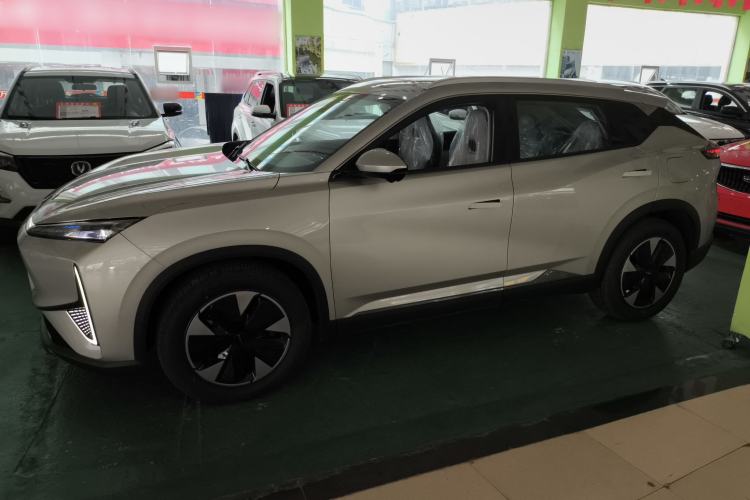 Used Dongfeng Aeolus L7 New Energy 2024 205 Plus Left Side