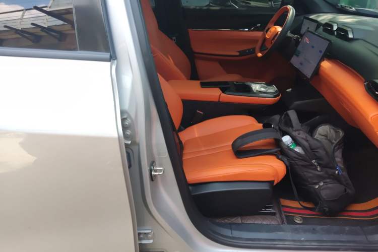 Used Dongfeng Aeolus L7 New Energy 2024 205 Air Right Front Seat