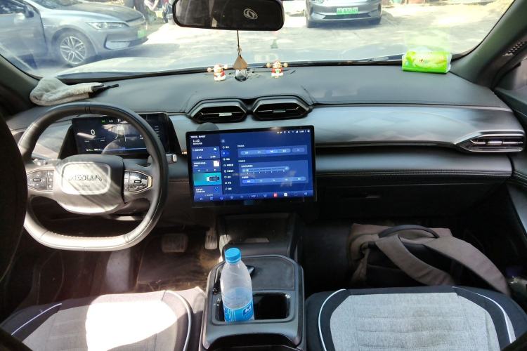 Used Dongfeng Aeolus L7 New Energy 2024 518 Air Center Console
