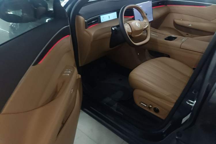 Used Dongfeng Aeolus L7 New Energy 2024 110 Pro Driver Seat