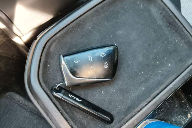 Used Dongfeng Aeolus L7 New Energy 2024 518 Air Interior 1