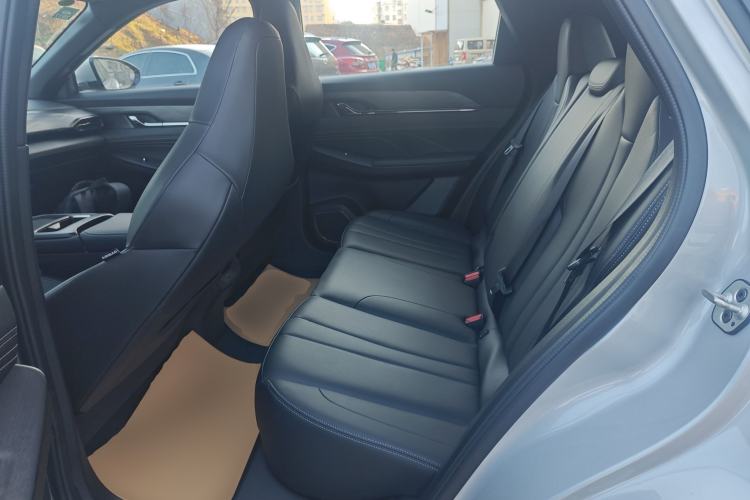 Used Dongfeng Aeolus L7 New Energy 2024 518 Air Interior 4