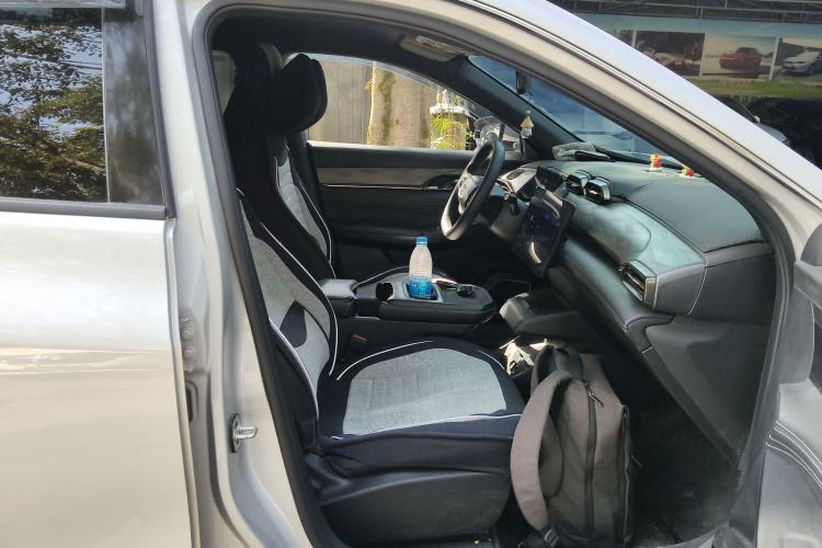 Used Dongfeng Aeolus L7 New Energy 2024 518 Air Right Front Seat