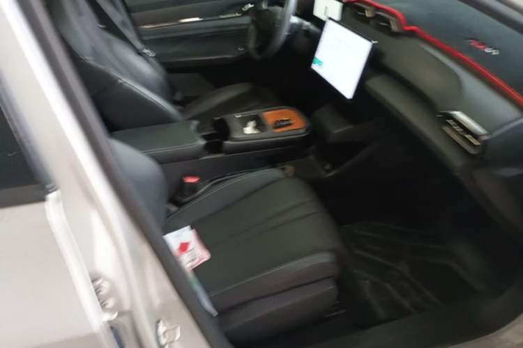 Used Dongfeng Aeolus L7 New Energy 2024 205 Air Right Front Seat