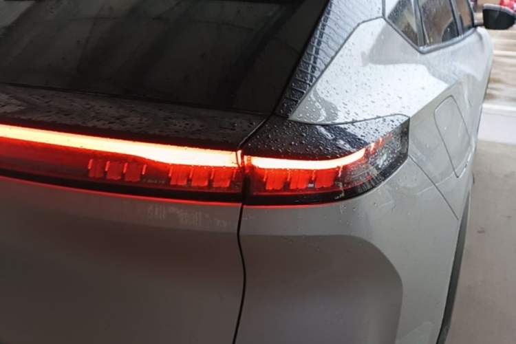 Used Dongfeng Aeolus L7 New Energy 2024 205 Air Right Rear Taillight