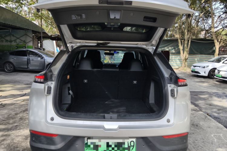 Used Dongfeng Aeolus L7 New Energy 2024 518 Air Trunk