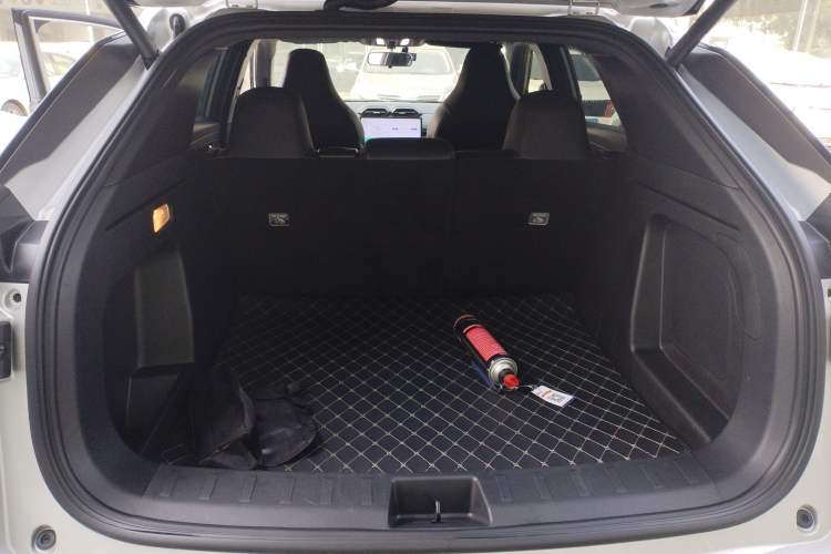 Used Dongfeng Aeolus L7 New Energy 2024 518 Pro Trunk