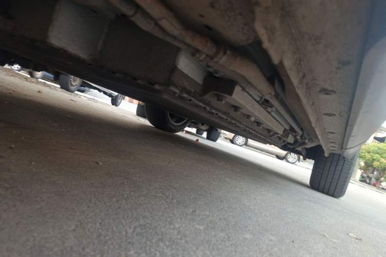 Used Dongfeng Aeolus L7 New Energy 2024 205 Pro Chassis Front Left