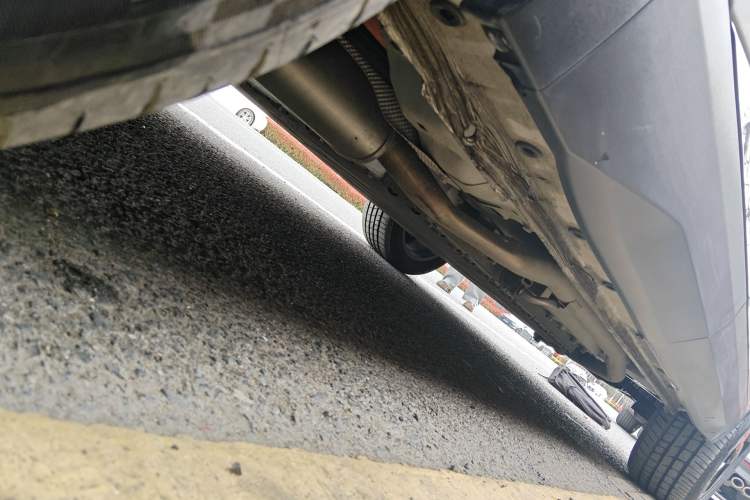 Used Dongfeng Aeolus L7 New Energy 2024 205 Air Chassis Rear Right