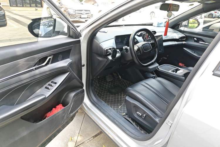 Used Dongfeng Aeolus L7 New Energy 2024 518 Air Driver Seat