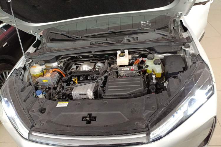 Used Dongfeng Aeolus L7 New Energy 2024 205 Air Engine Bay