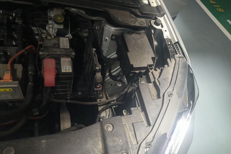 Used Dongfeng Aeolus L7 New Energy 2024 518 Air Engine Bay Left