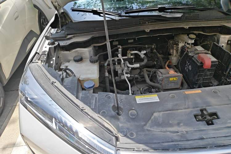 Used Dongfeng Aeolus L7 New Energy 2024 518 Air Engine Bay Right
