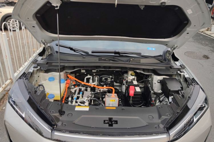 Used Dongfeng Aeolus L7 New Energy 2024 518 Pro Engine Bay