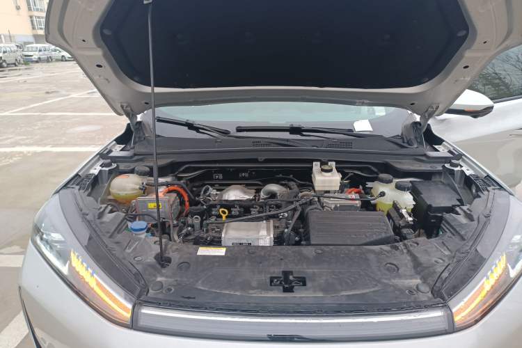 Used Dongfeng Aeolus L7 New Energy 2024 205 Pro Engine Bay