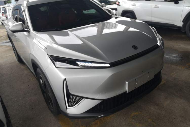 Used Dongfeng Aeolus L7 New Energy 2024 205 Plus Front Right 45 Deg