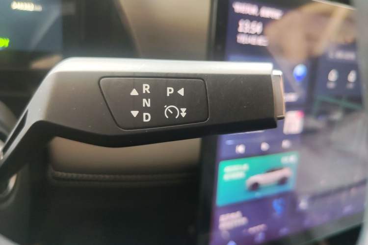 Used Dongfeng Aeolus L7 New Energy 2024 518 Pro Gear Lever