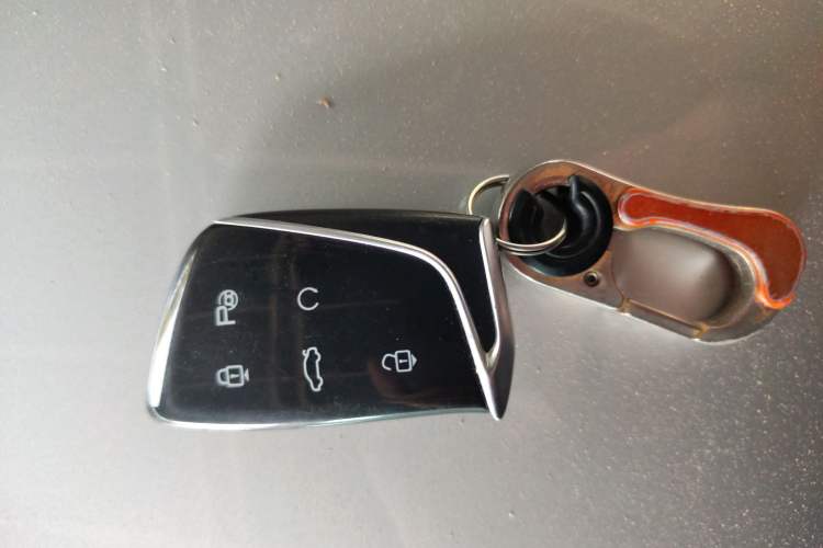Used Dongfeng Aeolus L7 New Energy 2024 205 Plus Interior 1