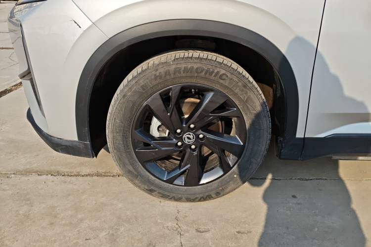 Used Dongfeng Aeolus L7 New Energy 2024 518 Pro Left Front Wheel Hub