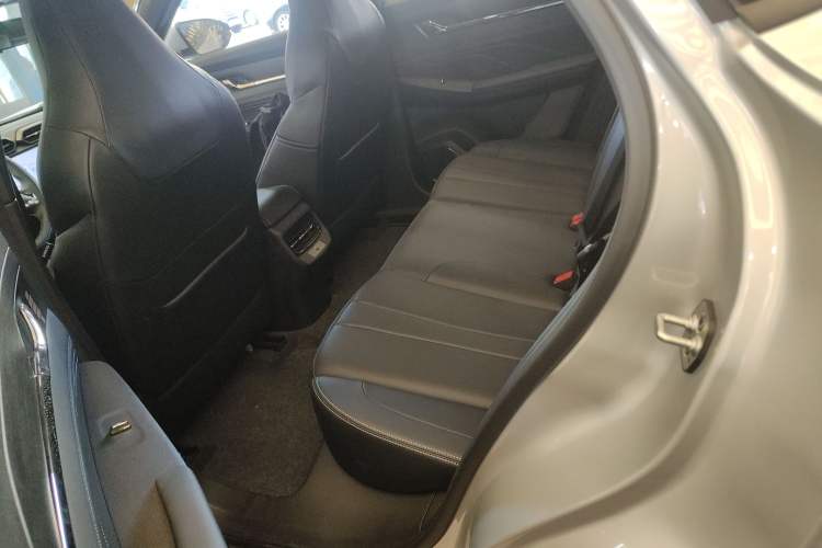 Used Dongfeng Aeolus L7 New Energy 2024 205 Air Left Rear Seat