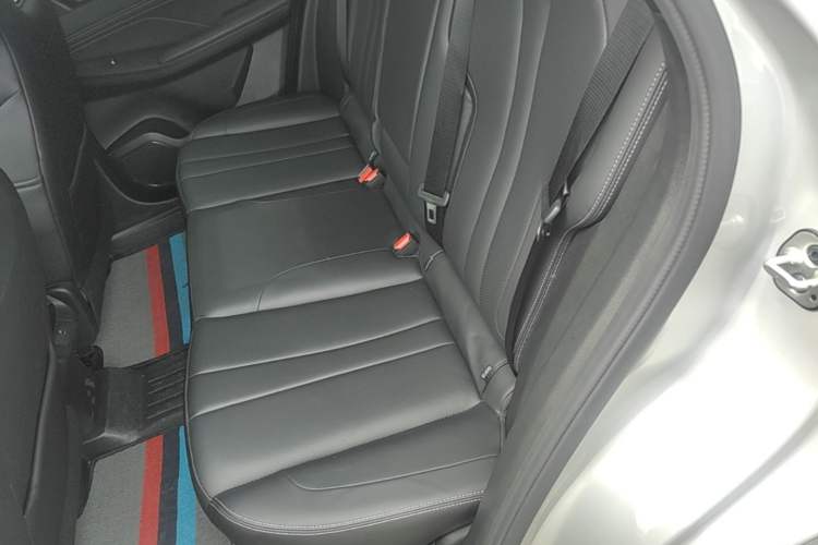Used Dongfeng Aeolus L7 New Energy 2024 205 Plus Left Rear Seat