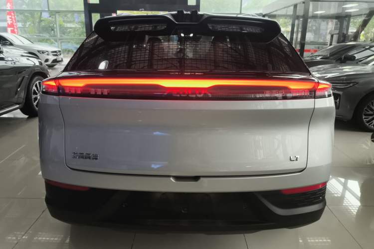 Used Dongfeng Aeolus L7 New Energy 2024 205 Pro Rear