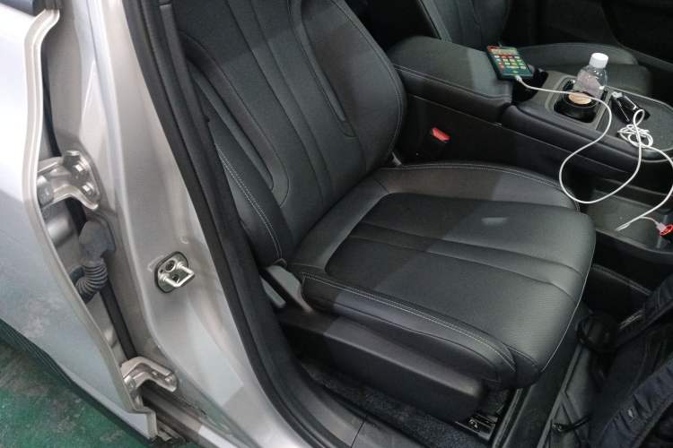 Used Dongfeng Aeolus L7 New Energy 2024 518 Pro Right Front Seat