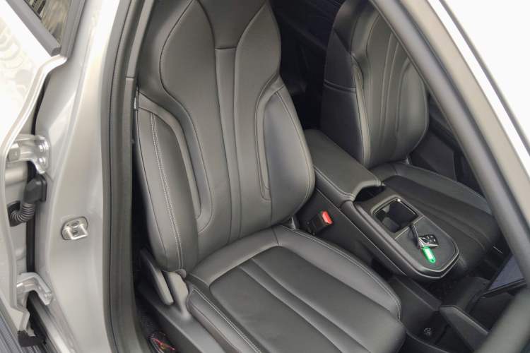 Used Dongfeng Aeolus L7 New Energy 2024 518 Pro Right Front Seat