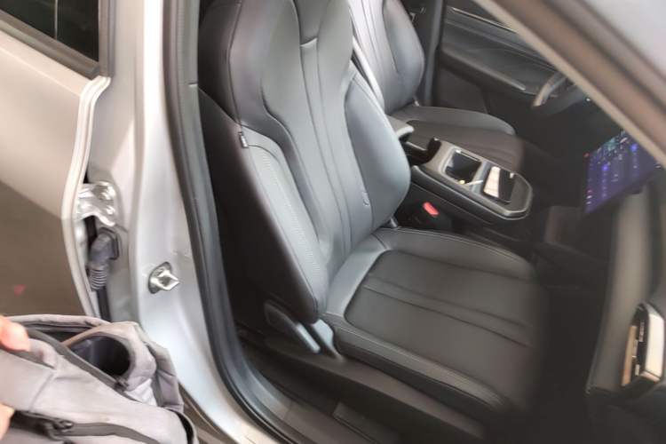 Used Dongfeng Aeolus L7 New Energy 2024 518 Pro Right Front Seat