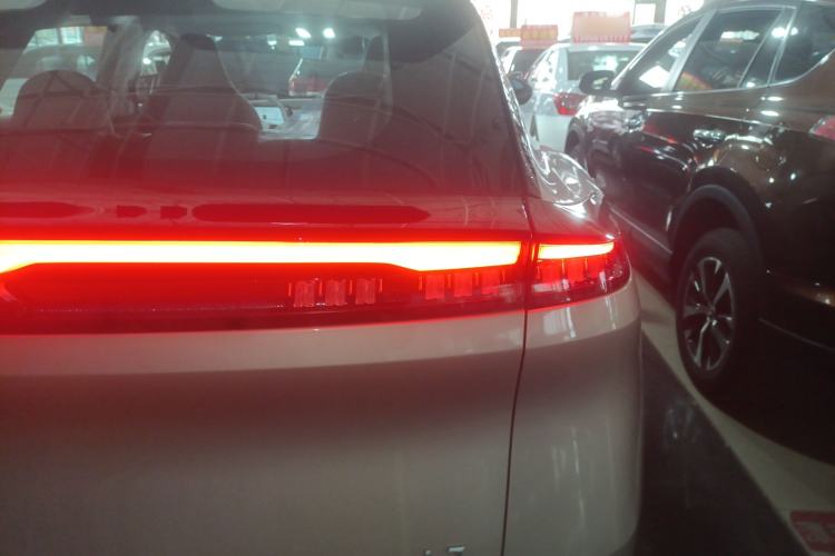 Used Dongfeng Aeolus L7 New Energy 2024 110 Pro Right Rear Taillight