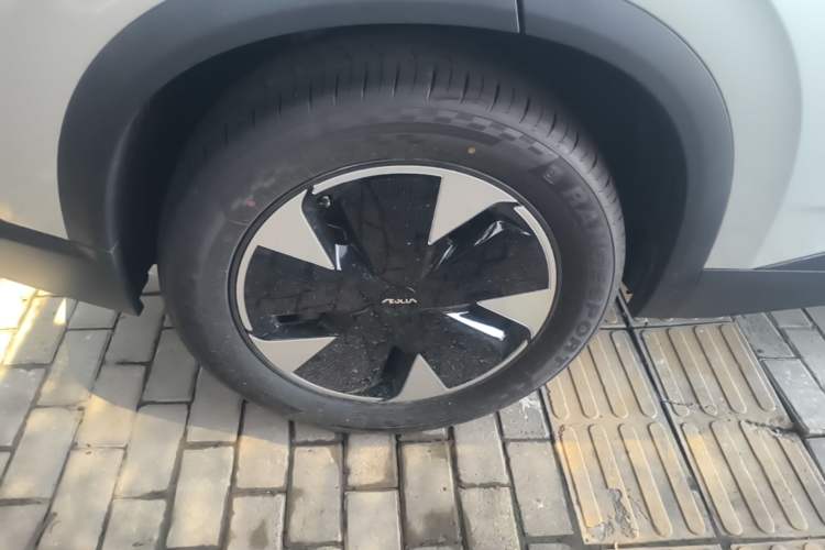 Used Dongfeng Aeolus L7 New Energy 2024 205 Air Right Rear Wheel Hub