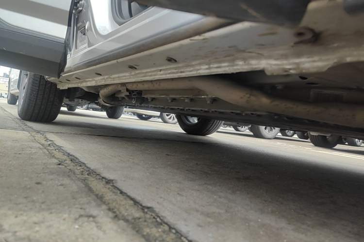 Used Dongfeng Aeolus L7 New Energy 2024 205 Plus Right Side Sill
