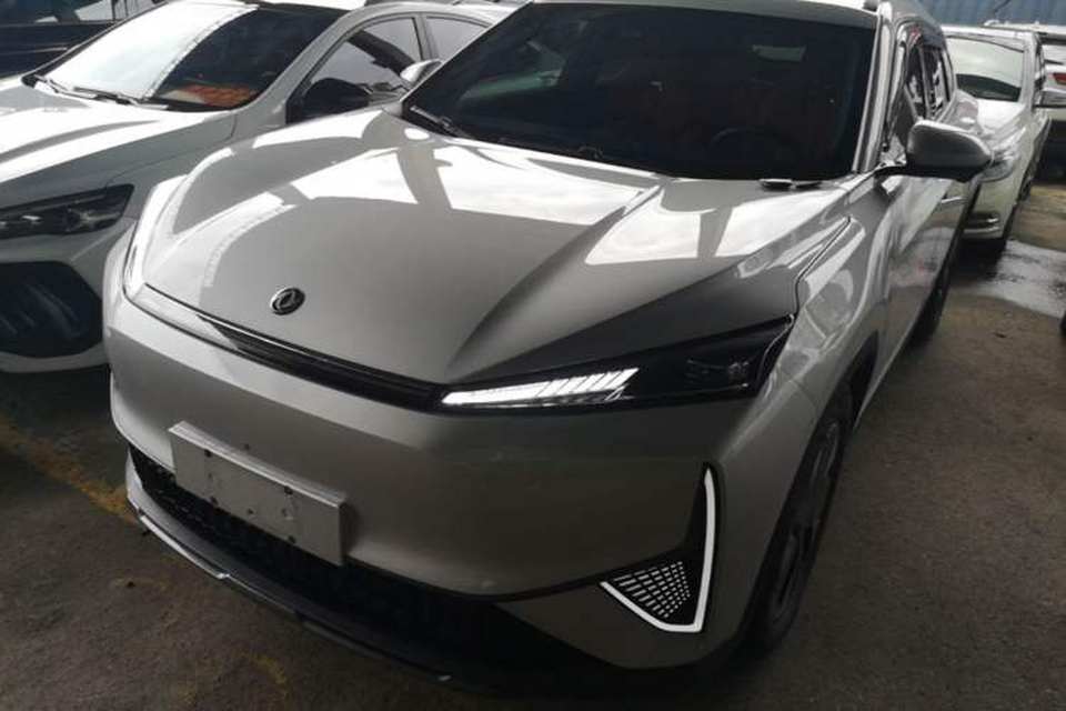 Dongfeng Aeolus L7 New Energy 2024