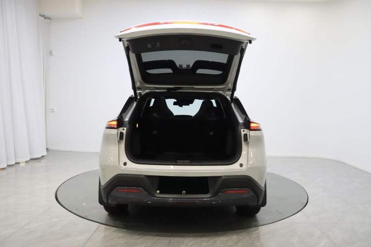 Used Dongfeng Aeolus L7 New Energy 2024 205 Plus Trunk