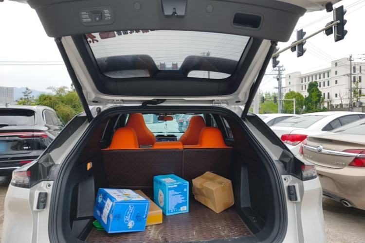 Used Dongfeng Aeolus L7 New Energy 2024 518 Pro Trunk
