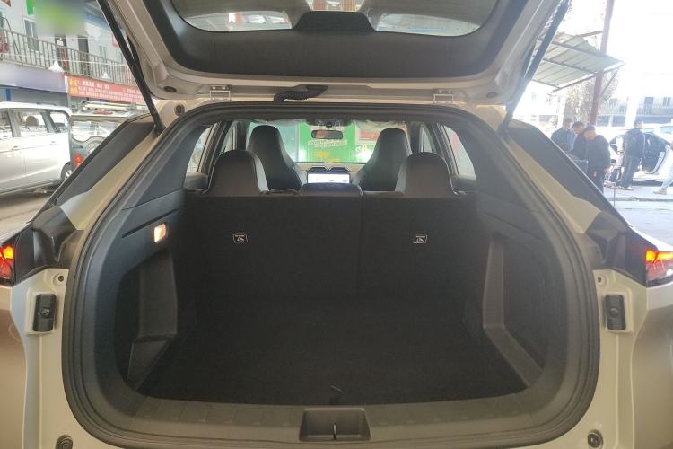 Used Dongfeng Aeolus L7 New Energy 2024 205 Air Trunk