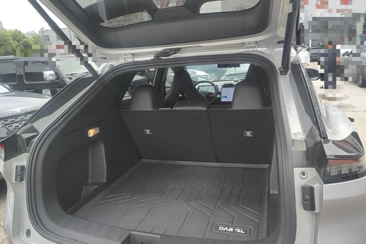 Used Dongfeng Aeolus L7 New Energy 2024 205 Plus Trunk