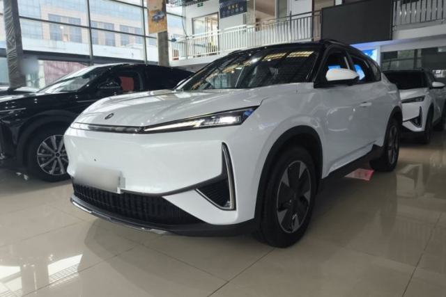 Ojetý Dongfeng Aeolus L7 New Energy 2024 205 Pro