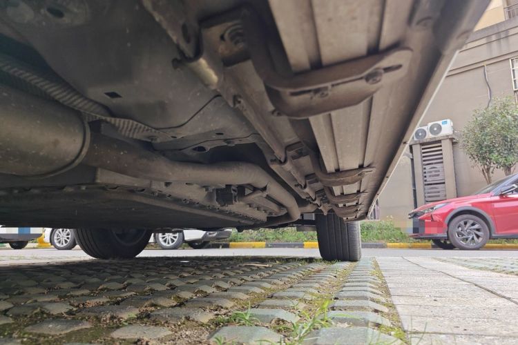 Used Dongfeng Aeolus L7 New Energy 2024 110 Pro Chassis Rear Right