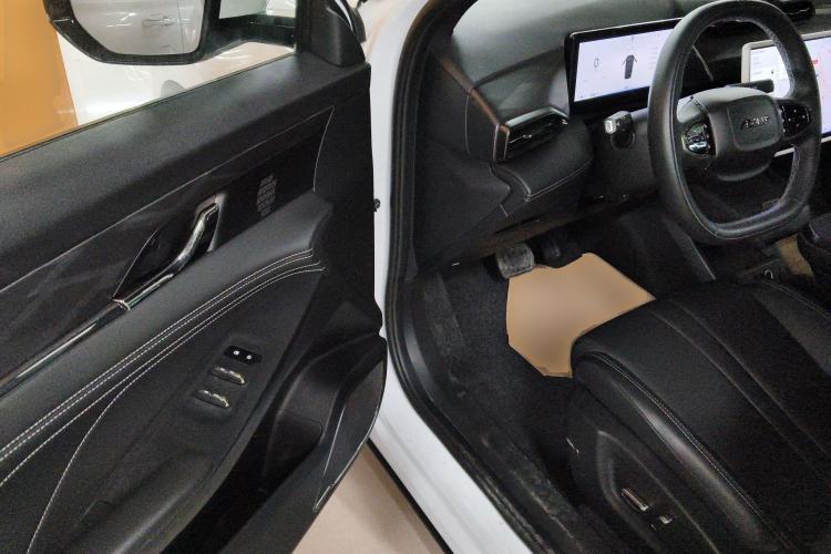 Used Dongfeng Aeolus L7 New Energy 2024 518 Air Driver Seat