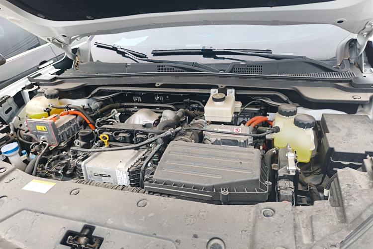 Used Dongfeng Aeolus L7 New Energy 2024 205 Plus Engine Bay