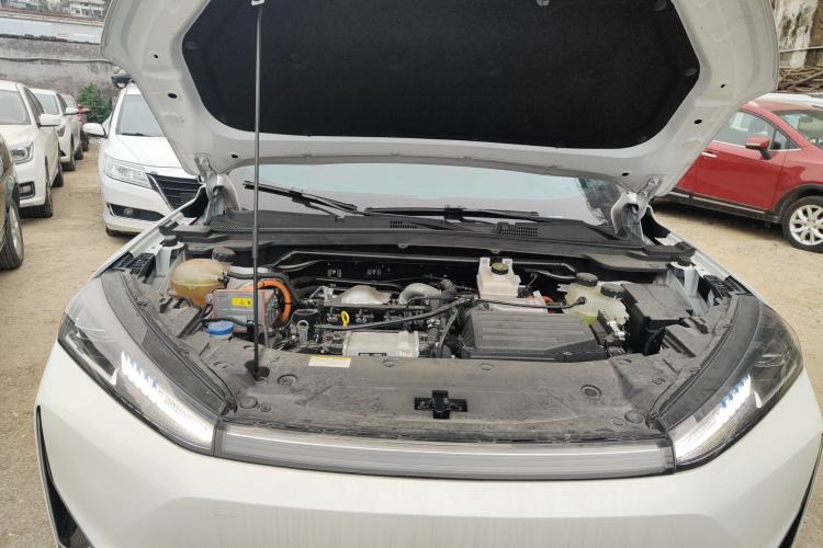 Used Dongfeng Aeolus L7 New Energy 2024 205 Plus Engine Bay