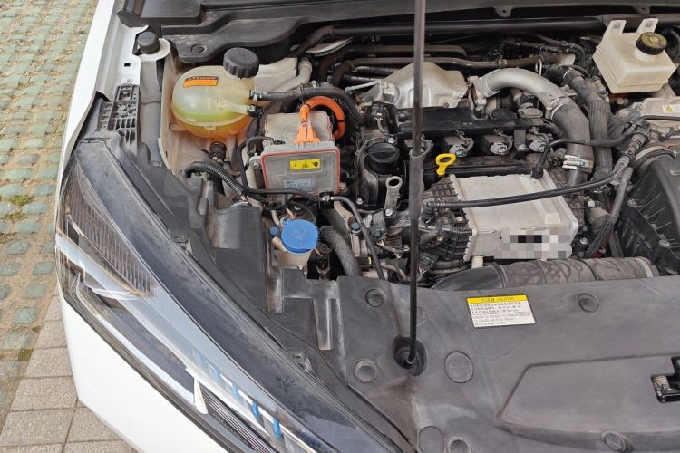 Used Dongfeng Aeolus L7 New Energy 2024 110 Pro Engine Bay Right