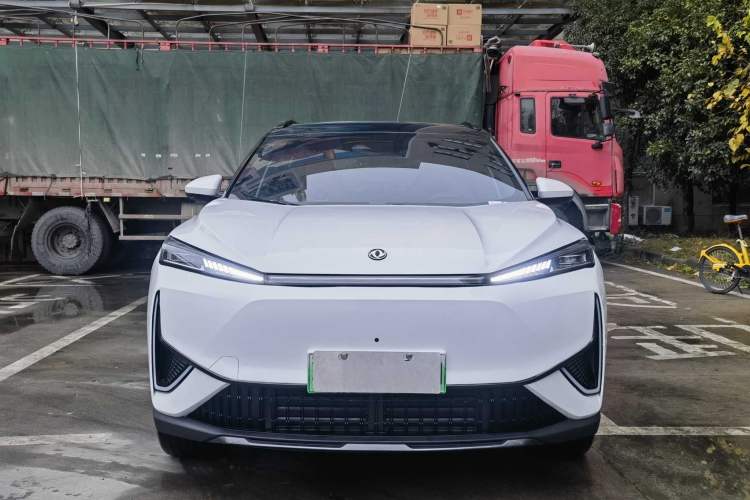 Used Dongfeng Aeolus L7 New Energy 2024 205 Plus Exterior 1