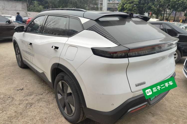 Used Dongfeng Aeolus L7 New Energy 2024 205 Plus Exterior 2