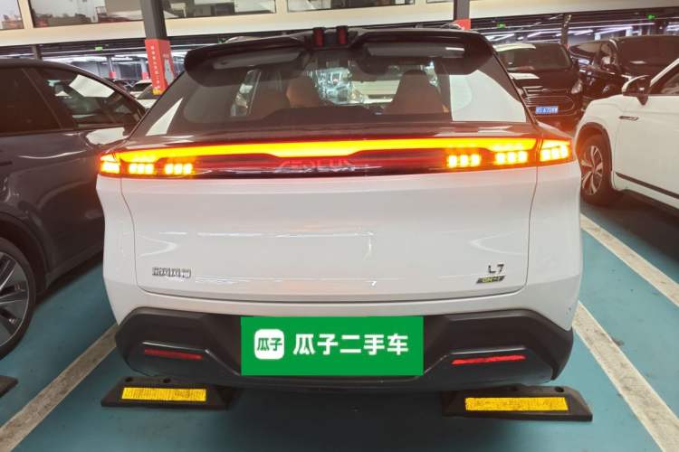Used Dongfeng Aeolus L7 New Energy 2024 205 Plus Exterior 4