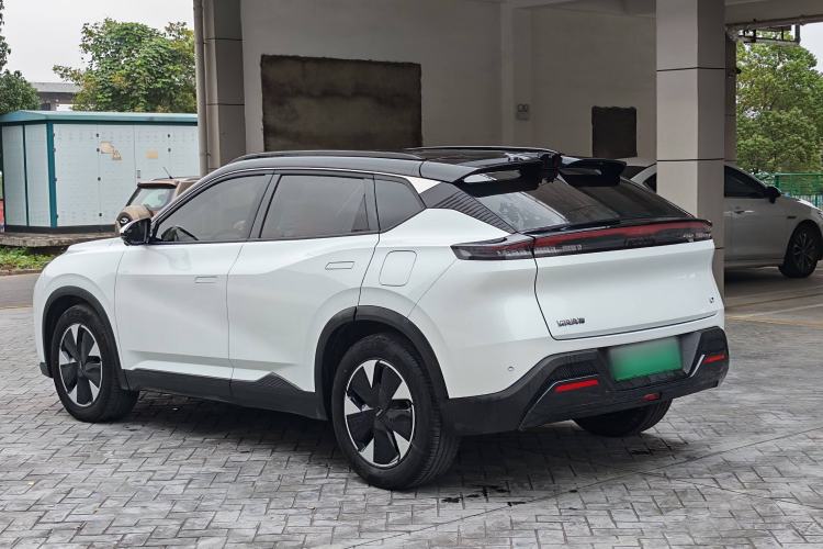 Used Dongfeng Aeolus L7 New Energy 2024 205 Plus Exterior 5