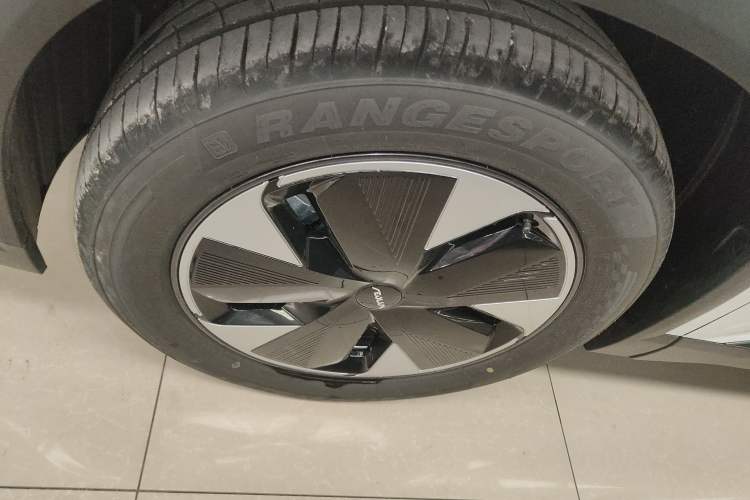 Used Dongfeng Aeolus L7 New Energy 2024 205 Air Exterior 7